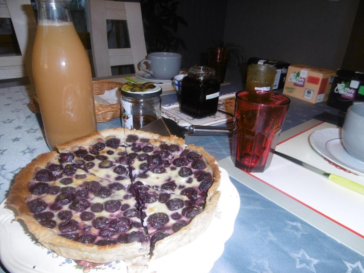 Chez Catherine Et Roger Brouvelieures Luaran gambar